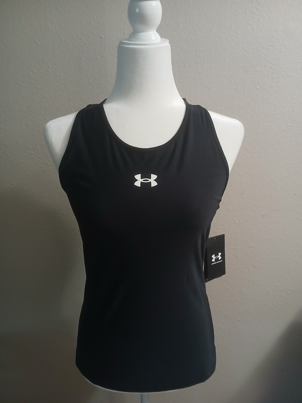 Under Armour Women’s Black Logo Performance Tank
